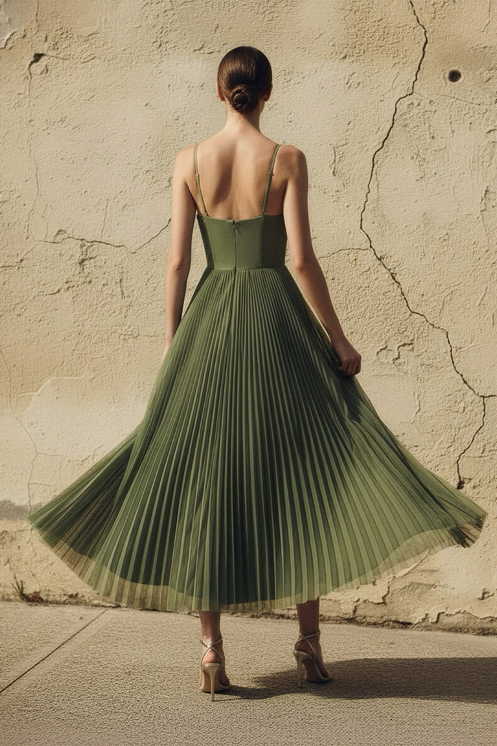 Pleated Spaghetti Straps Corset Maxi Dress in Olive