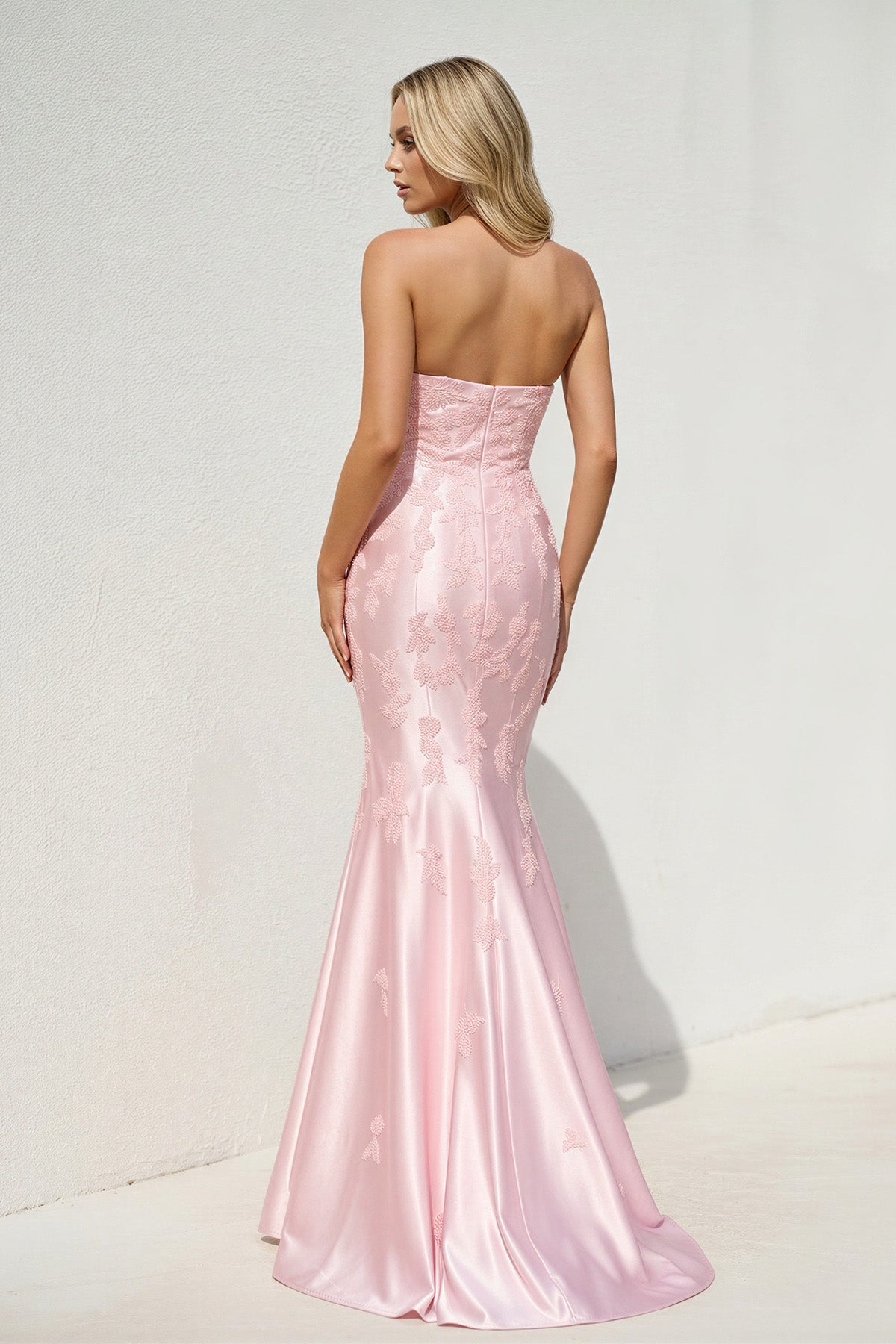 Sweetheart Mermaid Prom Dress With Appliques in Pink