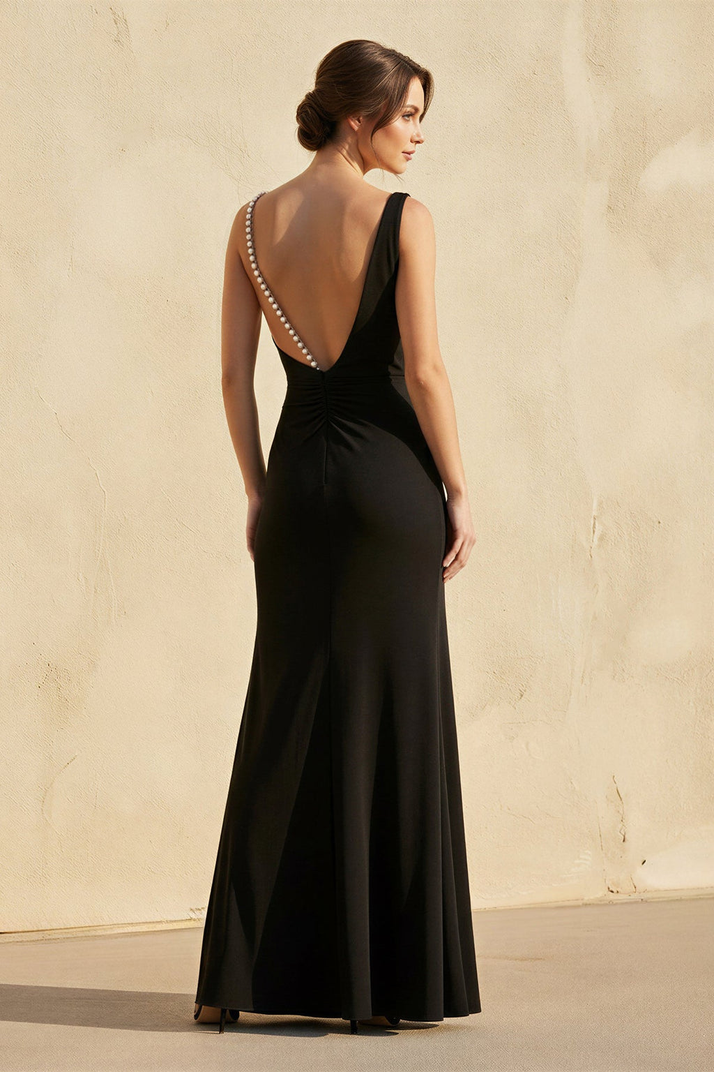 V Neck Slit Maxi Dress With Pearl in Black